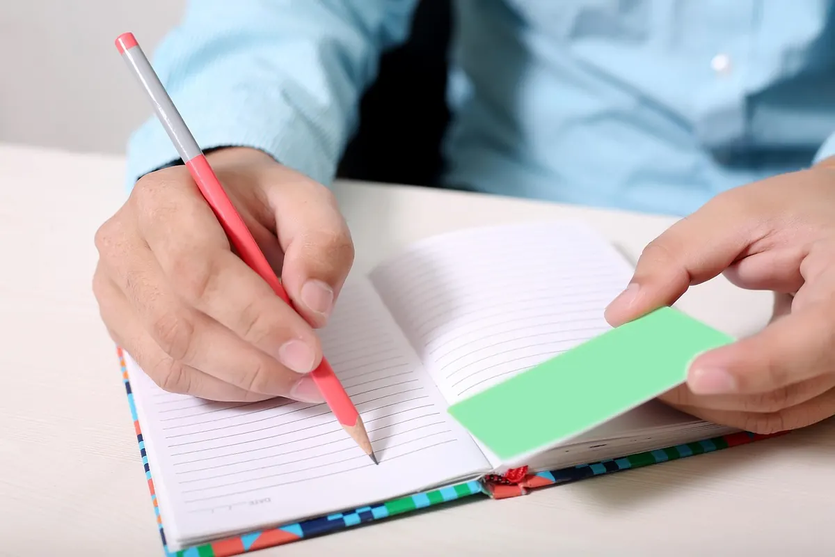 Your First Paycheck After University: A Step-by-Step UK Money Plan